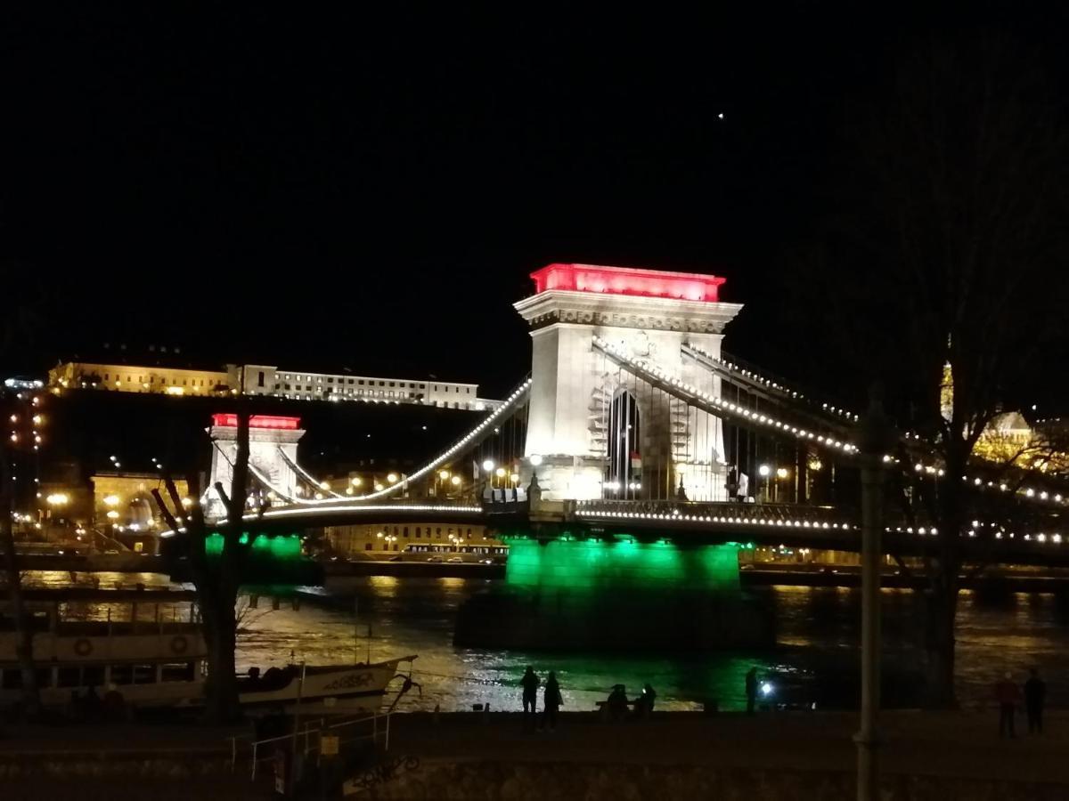 Simply The Best Location Budapeste Exterior foto